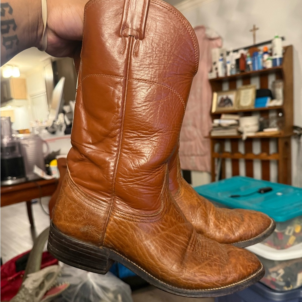 Classic Tan Leather Western Boots